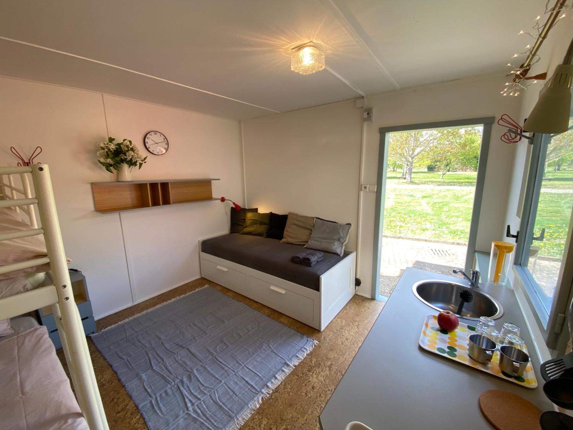 Prague Camping Dzban Exteriör bild