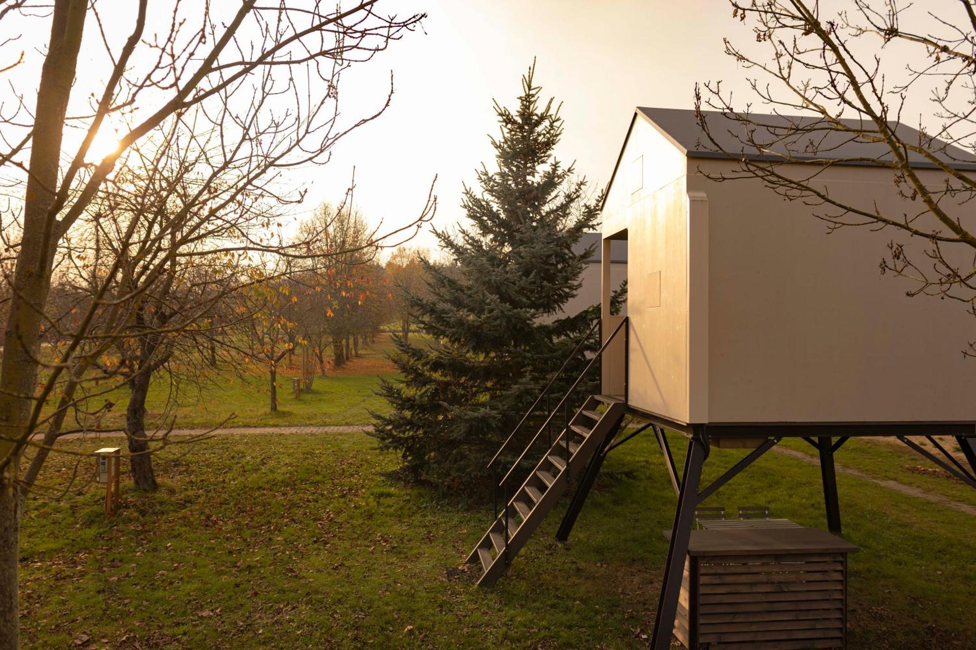 Prague Camping Dzban Exteriör bild